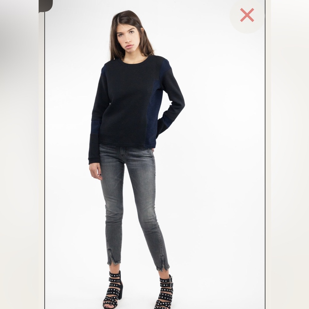 AMO size 25 Jeans ($268 retail)
